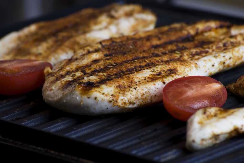 High-Protein Recipes for Men's Bulking